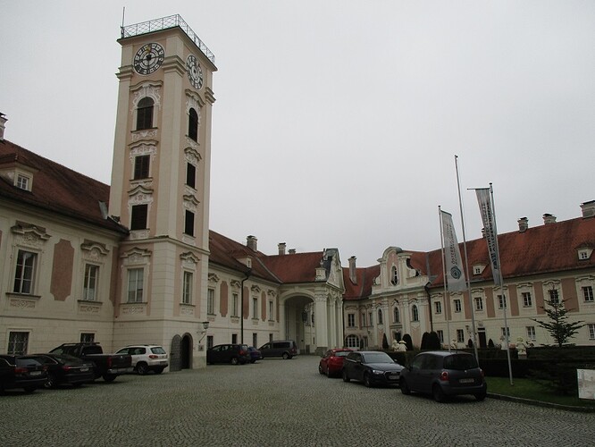 10 - Schloss Lamberg05.JPG
