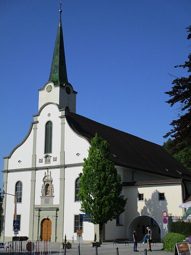 04 Pfarrkirche.JPG